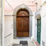 Palazzo Colavolpe 3*