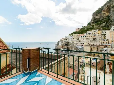 Palazzo Colavolpe Pensión 3*